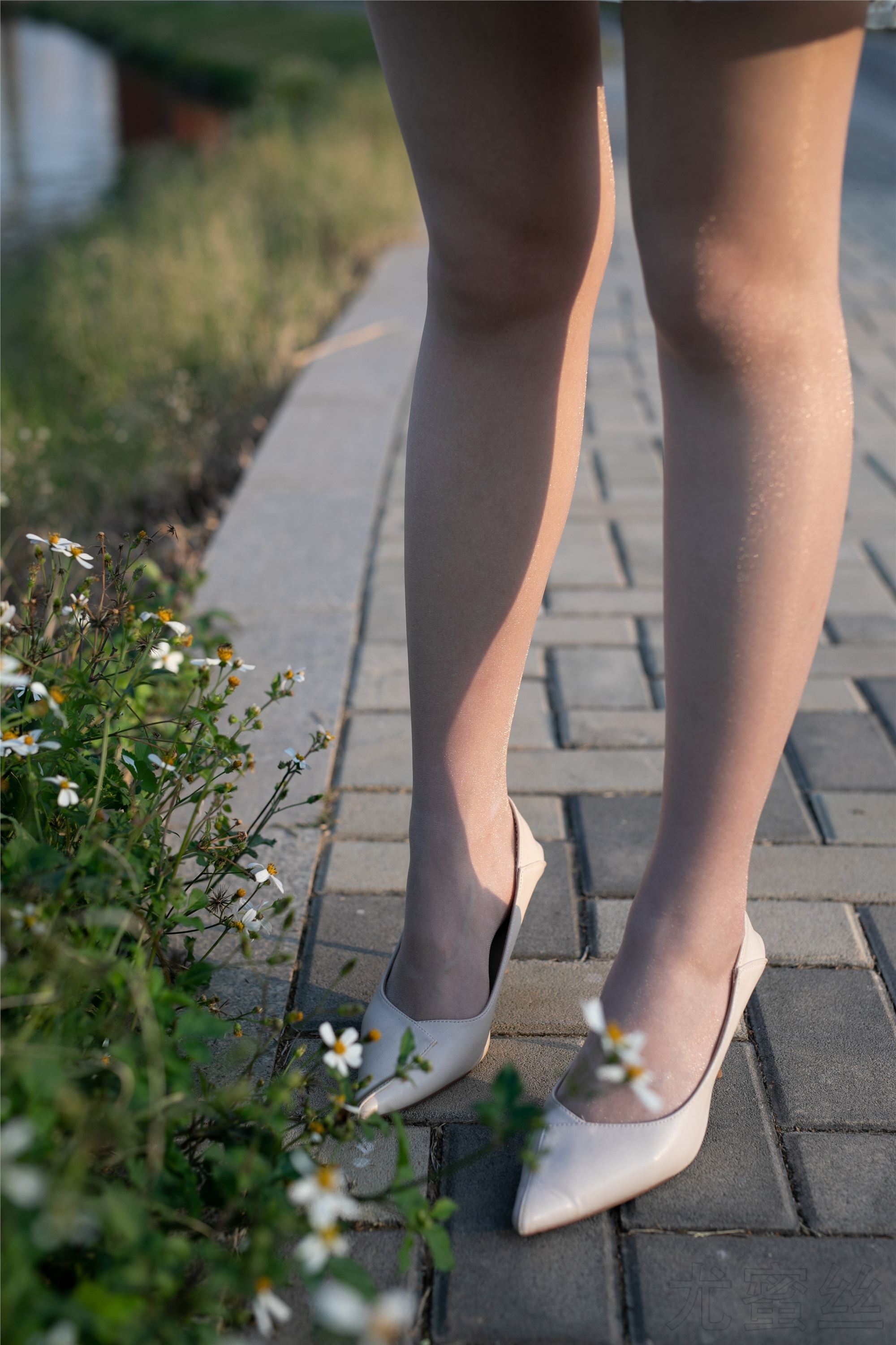 尤蜜丝 穿搭写真 NO.046